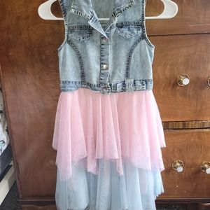 Girls dress